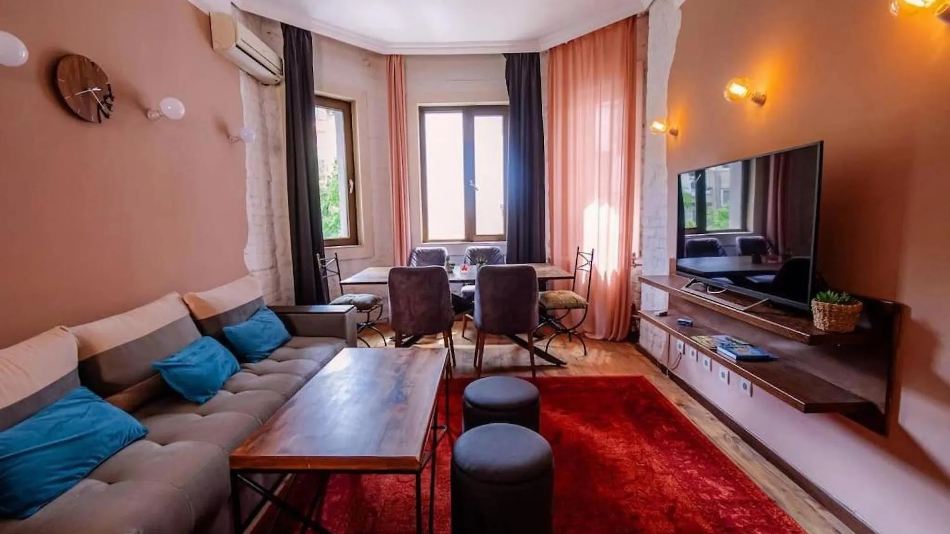 Top Center Relax, Vitoshka Str & Ndк, Free Parking Sofia Bulgarije